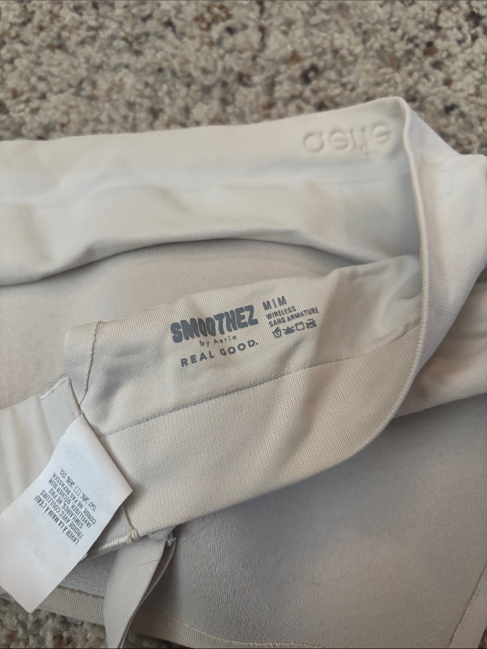 aerie 4-Pack Seamless Bralettes in Black, Navy & Nude - Picture 6 of 11